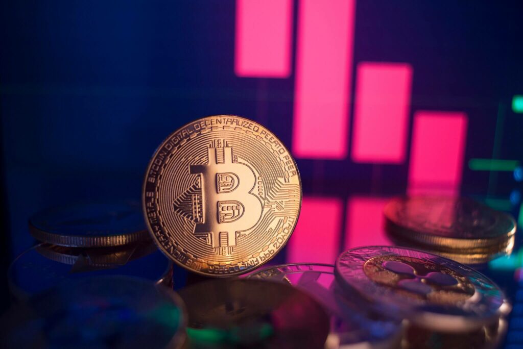 Bitcoin Rutsch nach Allzeithochs: Volatilität der Kryptowährung hält an