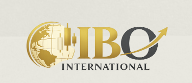 Logo von IBO International mit globalem Handelssymbol und aufsteigendem Pfeil als Symbol für digitale Trading-Infrastruktur. Logo von IBO International mit globalem Handelssymbol und aufsteigendem Pfeil als Symbol für digitale Trading-Infrastruktur.